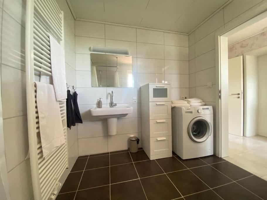 Ferienwohnung Bina Surwold Екстер'єр фото